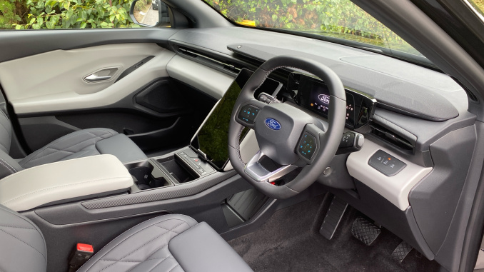 Ford Explorer 210kW Premium 79kWh 5dr Auto Electric Estate - Image 11